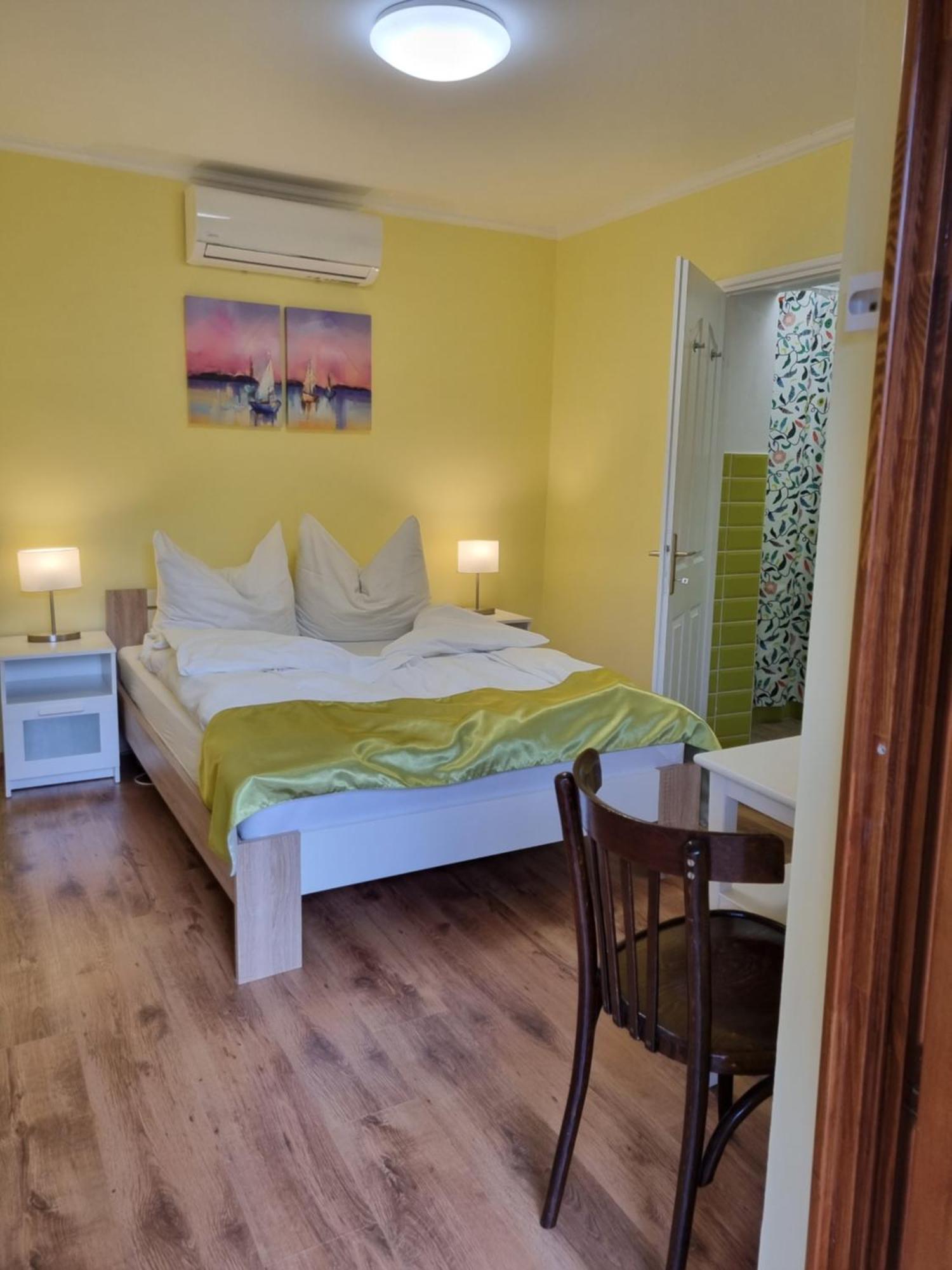 Muskatlis Haz Appartement Balatonlelle Buitenkant foto