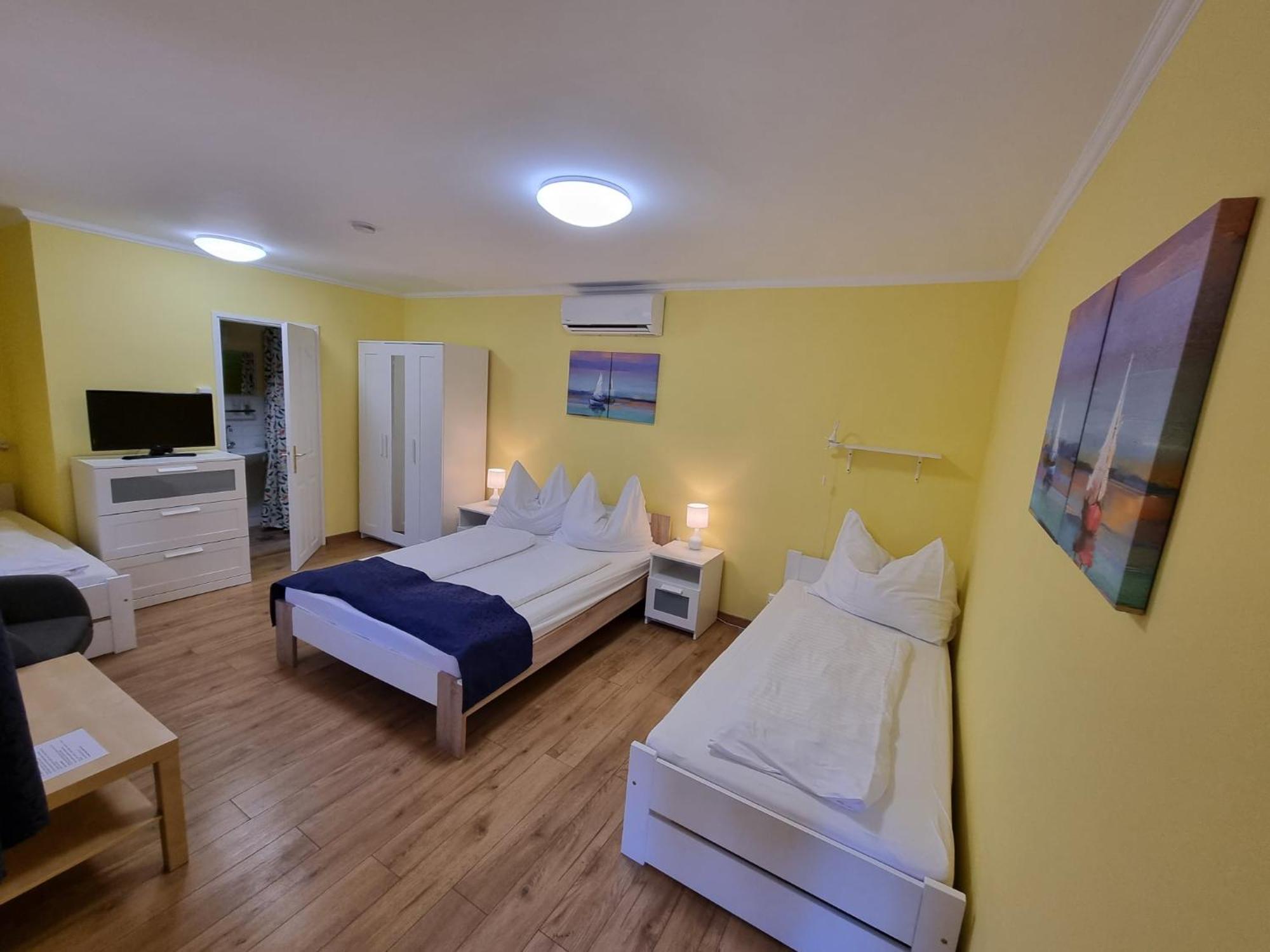 Muskatlis Haz Appartement Balatonlelle Buitenkant foto